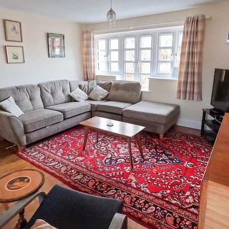 Relaxing Townhouse In The Heart Of Bridport Villa Exteriör bild