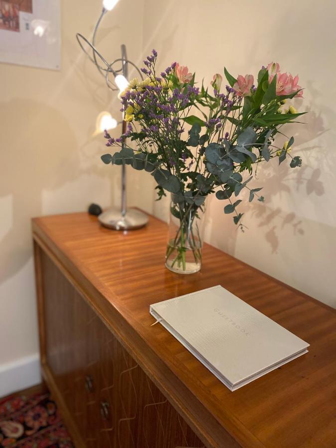 Relaxing Townhouse In The Heart Of Bridport Villa Exteriör bild