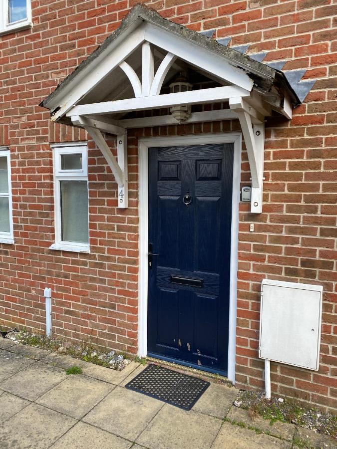 Relaxing Townhouse In The Heart Of Bridport Villa Exteriör bild